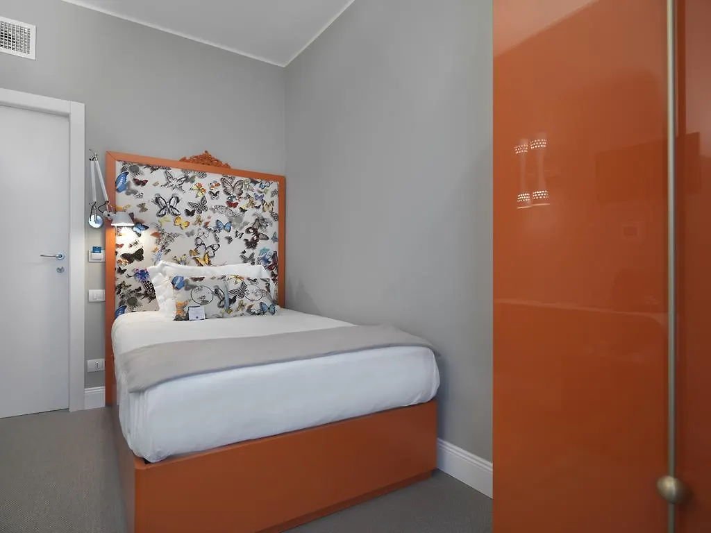 Anjoy&Bleev Rooms Rho Bed and breakfast