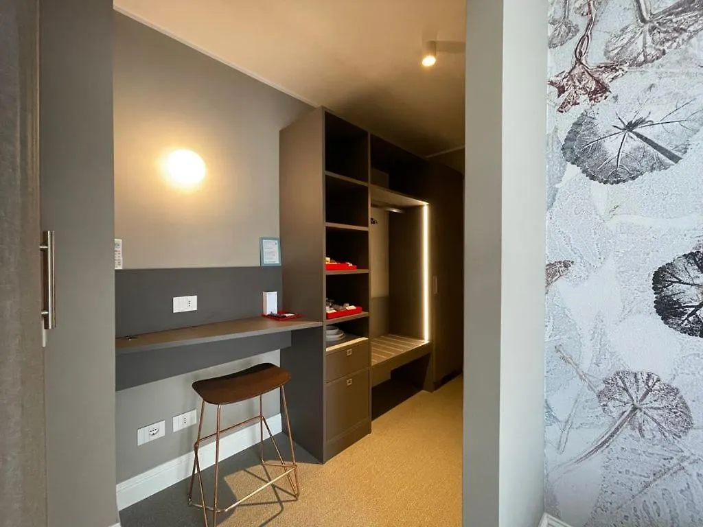 Bed & Breakfast Anjoy&Bleev Rooms Rho